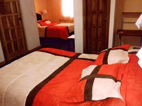 Aqua Hostal Mabel Куэнка Экстерьер фото
